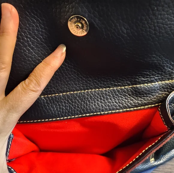 Dooney and Bourke bag NWOT - Picture 11 of 12